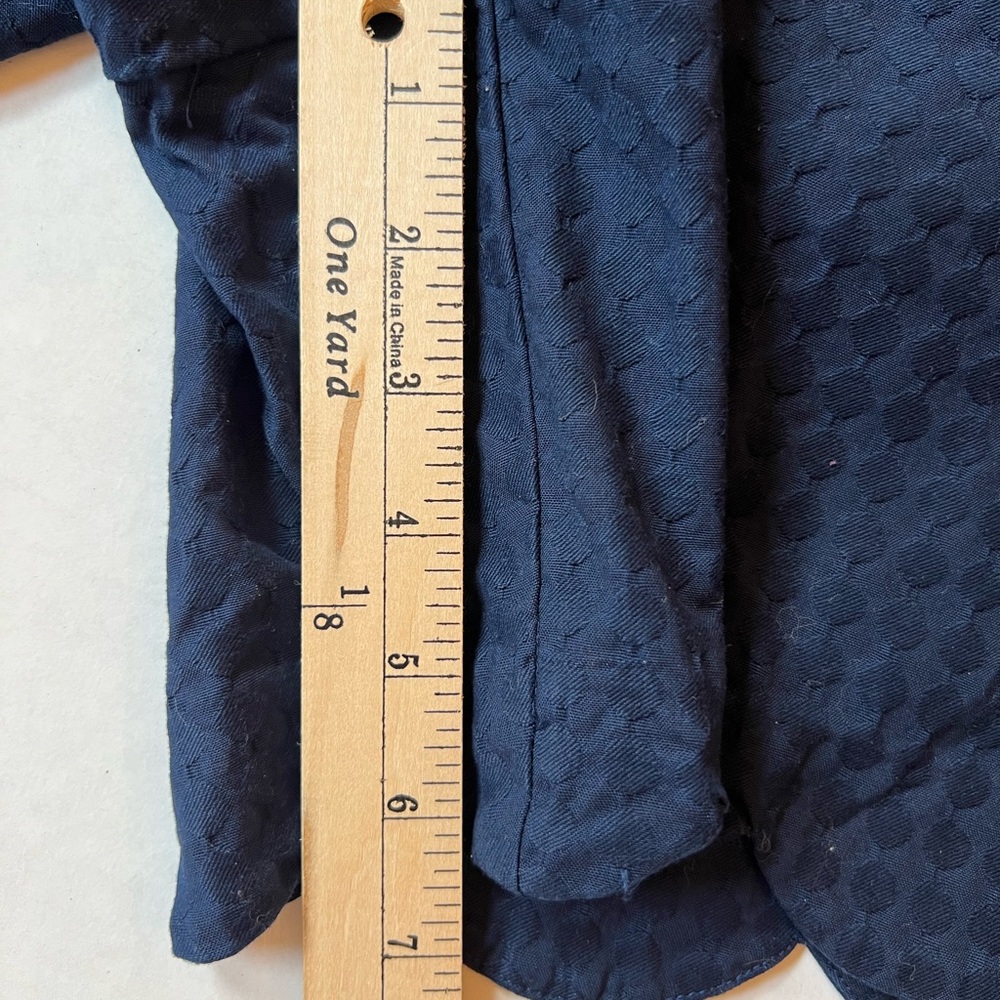 Crown & Ivy | Curvy Shelby Scalloped
Hem High Rise Pockets - Navy Blue Sz 18W - Picture 7 of 7